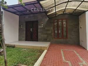 Disewakan Rumah,Nyaman, Di Meadow Green Lippo Cikarang lokasi di Bekasi Kab., tersedia melalui melalui situs Olx
