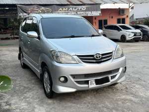 Jual bekas DP 15 TOYOTA AVANZA 1.5 S matic 2011 Cakep full bos aman,lokasi di Palembang Kota