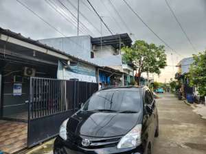 Drpd kost, mending sewa rumah semi furnished ini.3 kmr.Dkt stsiun KRL. lokasi di Bekasi Kab., tersedia melalui melalui situs Olx
