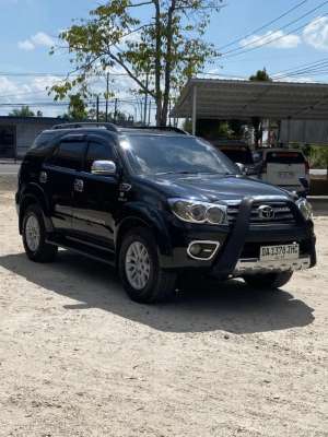 Jual bekas Fortuner 4x2 Bensin,lokasi di Banjarbaru Kota