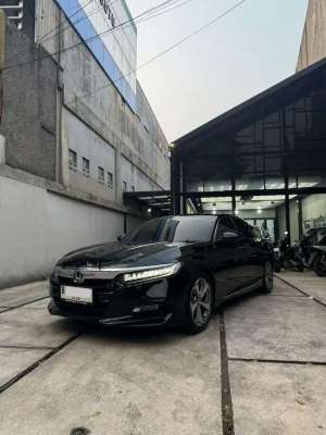 Jual bekas Honda Accord 1.5 Turbo Honda Sensing 2019,lokasi di Bandung Kota