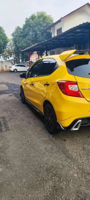 Jual bekas Honda Brio 2022 Bensin,lokasi di Depok Kota