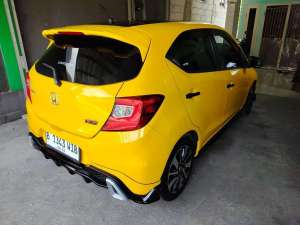 Jual bekas Honda Brio RS Urbanite2021 Gress terawat,lokasi di Jakarta Selatan