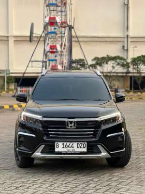 Jual bekas Honda BRV Prestige N7X Edition Matic 2024 Hitam,lokasi di Tangerang Kota