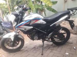 Jual bekas Honda cb 150 r 2014,lokasi di Tangerang Kota