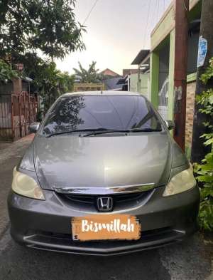 Jual bekas Honda City Vtec Manual,lokasi di Makassar Kota