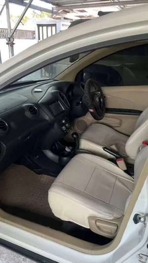 Jual bekas Honda Mobilio 2014 Bensin,lokasi di Jakarta Selatan