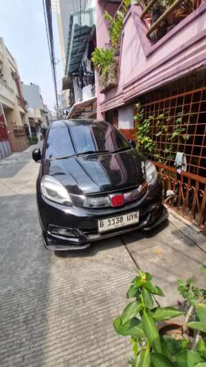 Jual bekas Honda Mobilio 2015 ECVT matic,lokasi di Jakarta Utara