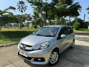 Jual bekas Honda Mobilio E cvt 2015,lokasi di Depok Kota