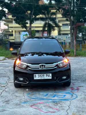 Jual bekas Honda mobilio E manual facelift,lokasi di Pekanbaru Kota