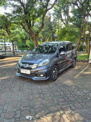 Jual bekas Honda Mobilio RS 2015,lokasi di Bandung Kota