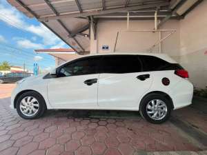 Jual bekas HONDA MOBILLIO 2017,lokasi di Jember Kab.