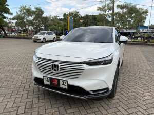 Jual bekas Honda New HRV 1.5 SE Plus Sensing Panoramic At 2024,lokasi di Banjarbaru Kota