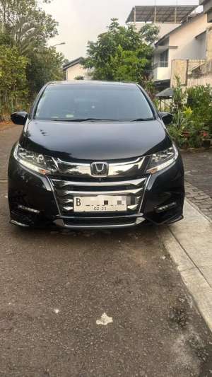 Jual bekas Honda Odyssey 2.4 E CVT,lokasi di Tangerang Kota