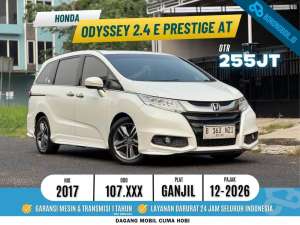 Jual bekas Honda Odyssey 2.4 E Prestige CVT 2017 Platinum White Pearl Putih crv,lokasi di Tangerang Selatan Kota