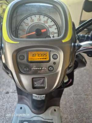Jual bekas Honda Scoopy 2018 Abu Metalic Super 2018,lokasi di Bandung Kab.