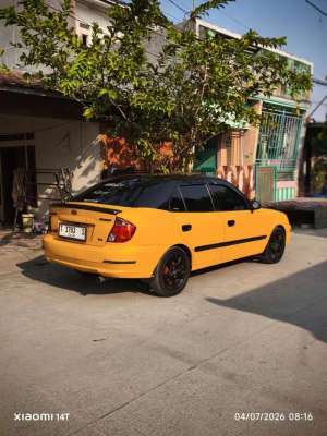 Jual bekas Hyundai Avega 2010 Bensin,lokasi di Karawang Kab.