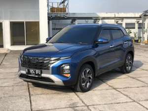 Jual bekas HYUNDAI CRETA STYLE 2022, BIRU METALIK KM 20rban,lokasi di Jakarta Timur
