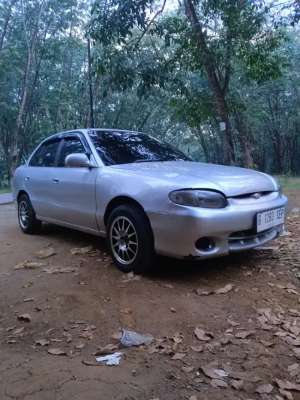 Jual bekas Hyundai Excel 2003,lokasi di Sukoharjo Kab.