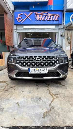 Jual bekas Hyundai Santafe Signature,lokasi di Medan Kota