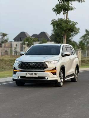 Jual bekas INNOVA ZENIX HYBRID Q AT MODELISTA 2024,lokasi di Sidoarjo  Kab.