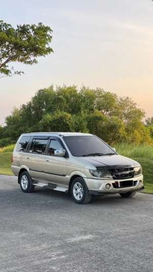 Jual bekas Isuzu Panther LS 2006,lokasi di Surabaya Kota