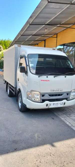 Jual bekas Isuzu Traga box 2023,lokasi di Purworejo Kab.