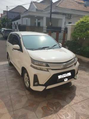 Jual bekas Jual avanza veloz,lokasi di Jakarta Timur