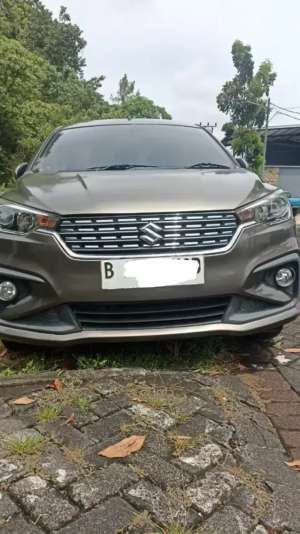 Jual bekas Jual Suzuki Ertiga tahun 2019 KM rendah Pribadi,lokasi di Manado Kota