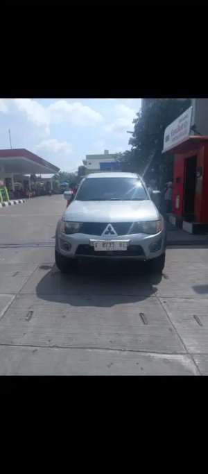 Jual bekas Jual triton 2011,lokasi di Palembang Kota