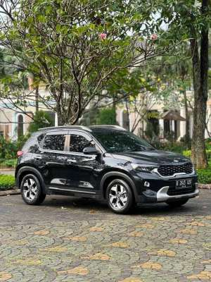 Jual bekas Kia Sonet 1.5 Premiere AT 2021,lokasi di Tangerang Kota