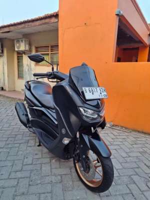 Jual bekas Km 8 Rb Yamaha Nmax Keyles 2023 PJK ON istimewa Brgrnsi,lokasi di Tangerang Kota