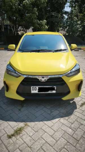 Jual bekas Km2rb seperti baru Toyota Agya G cvt 2024,lokasi di Makassar Kota