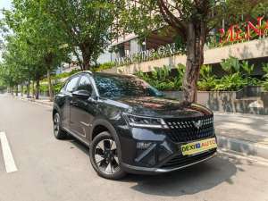 Jual bekas KM30000WULING ALVEZ EX AT 2024 NIK 2023 SUNROOF ISTIMEWA KM RENDAH,lokasi di Jakarta Pusat