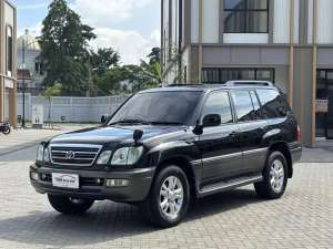 Jual bekas Landcruiser cugnus 4x4 AT 2003,lokasi di Jakarta Barat