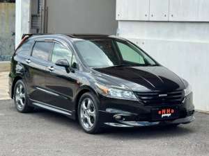 Jual bekas Langka Edition.. HONDA STREAM RSZ 1.8 AT 2008.. eNHa garage Semarang.,lokasi di Jepara Kab.
