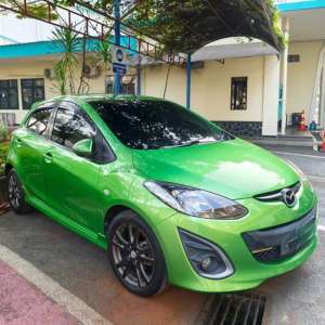 Jual bekas Mazda 2 HB R AT Tahun 2012,lokasi di Bandung Kota