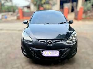Jual bekas Mazda 2 Matic 2013 murah masih bagus,lokasi di Bekasi Kota