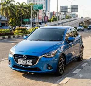 Jual bekas Mazda 2 skyactive matic,lokasi di Makassar Kota