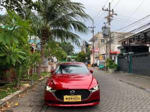 Jual bekas mazda 3 2022 sedan,lokasi di Surabaya Kota