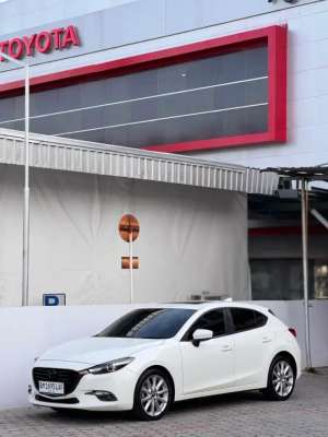 Jual bekas Mazda 3 Hatchback 2017,lokasi di Pekanbaru Kota