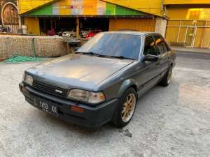 Jual bekas mazda 323 1988 mujiono bisa tukar tambah sekoto badas,lokasi di Kediri  Kab.