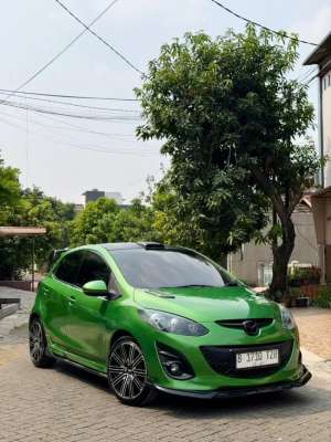 Jual bekas Mazda R AT 2012 angsuran ringan,lokasi di Bekasi Kota