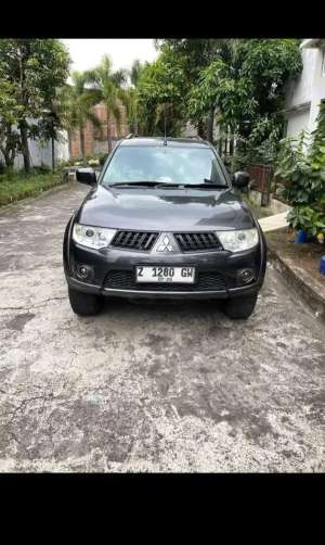 Jual bekas Mitsubishi Pajero 2011 Diesel,lokasi di Garut Kab.