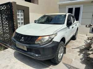Jual bekas MITSUBISHI TRITON 2017,lokasi di Balikpapan Kota