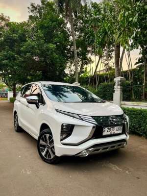 Jual bekas Mitsubishi Xpander Ultimate AT 2018 Istimewa full original,lokasi di Jakarta Selatan