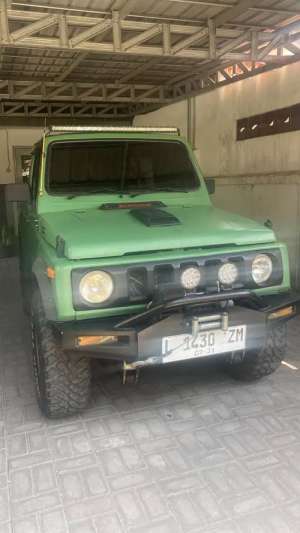 Jual bekas Mobil Suzuki SJ410 Katana GX Jeep,lokasi di Surabaya Kota