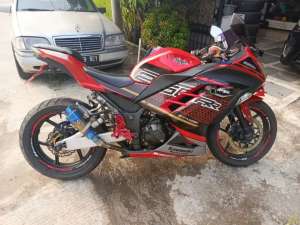Jual bekas Ninja Fi 2013250cc,lokasi di Bekasi Kab.