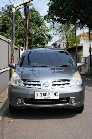 Jual bekas Nissan Grand Livina 1.8 XV AT 2007,lokasi di Bandung Kota