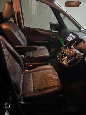 Jual bekas Nissan Serena 2023 Bensin,lokasi di Jakarta Selatan